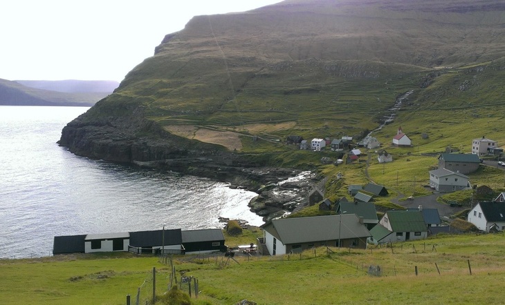 Hiking.fo : Hattarvík – Fugloy (Group tour)