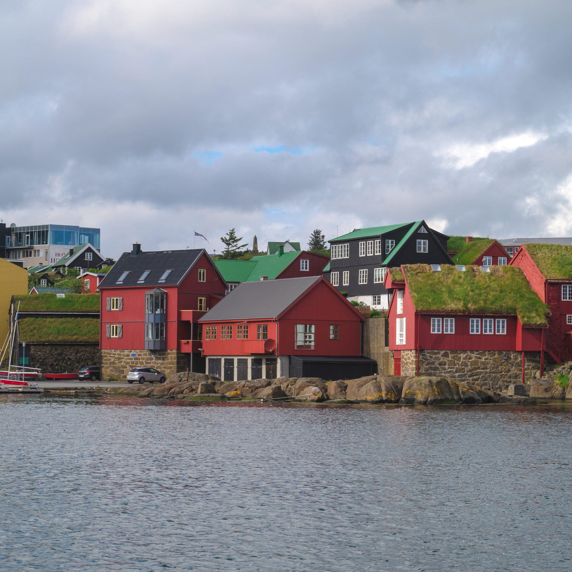 NAX.Fo : GUIDED WALK IN TÓRSHAVN