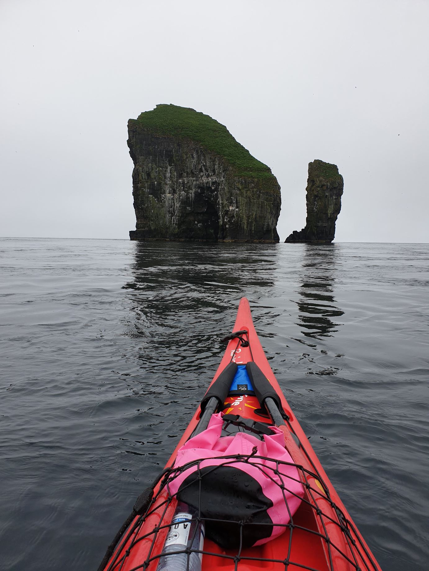 NAX.Fo : AUTHENTIC KAYAKING TRIP TO DRANGARNIR