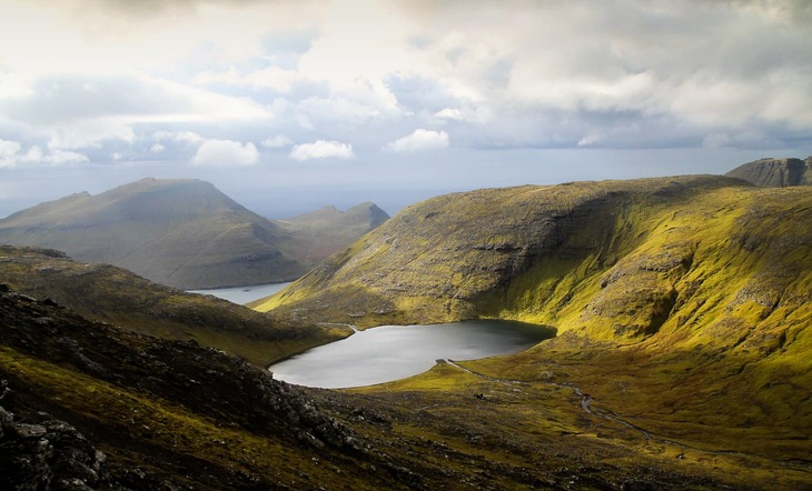 Hiking.fo : Vatnsdalsvatn – THE HEARTH SHAPED LAKE