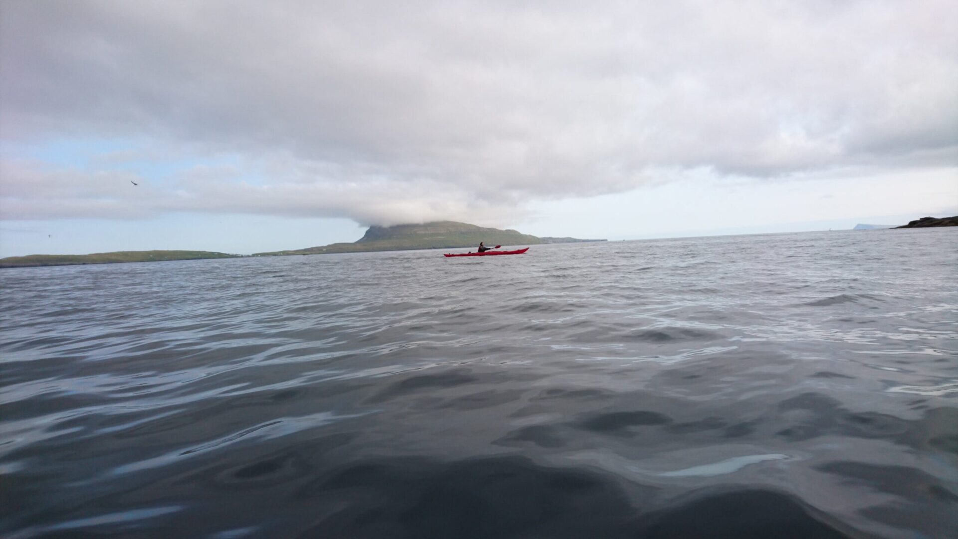 NAX.Fo : QUICK KAYAKING GET-AWAY IN TÓRSHAVN