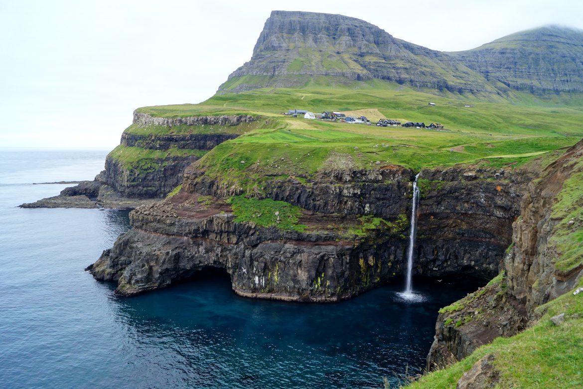 Tora.fo : Vágar Island Highlights