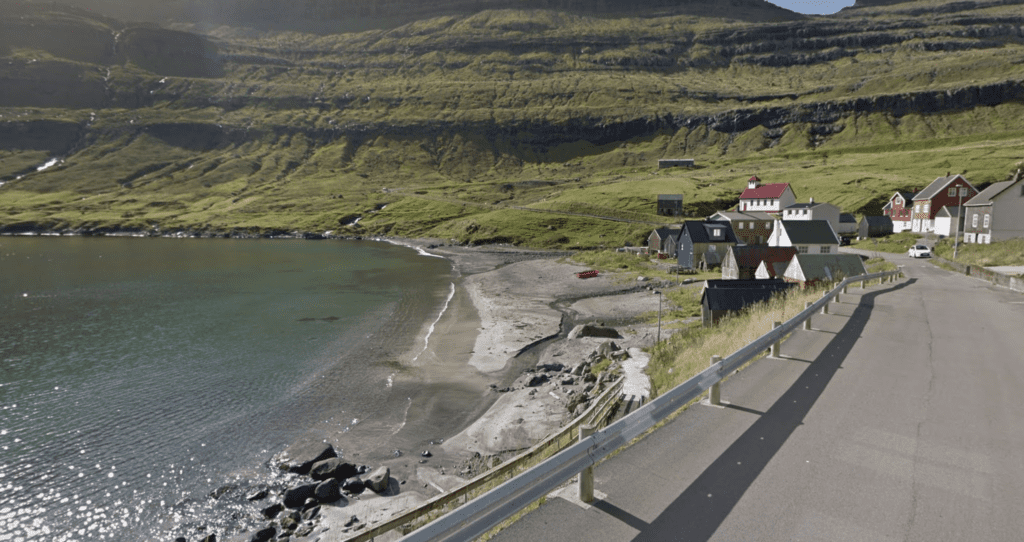 Beach of Árnafjørður