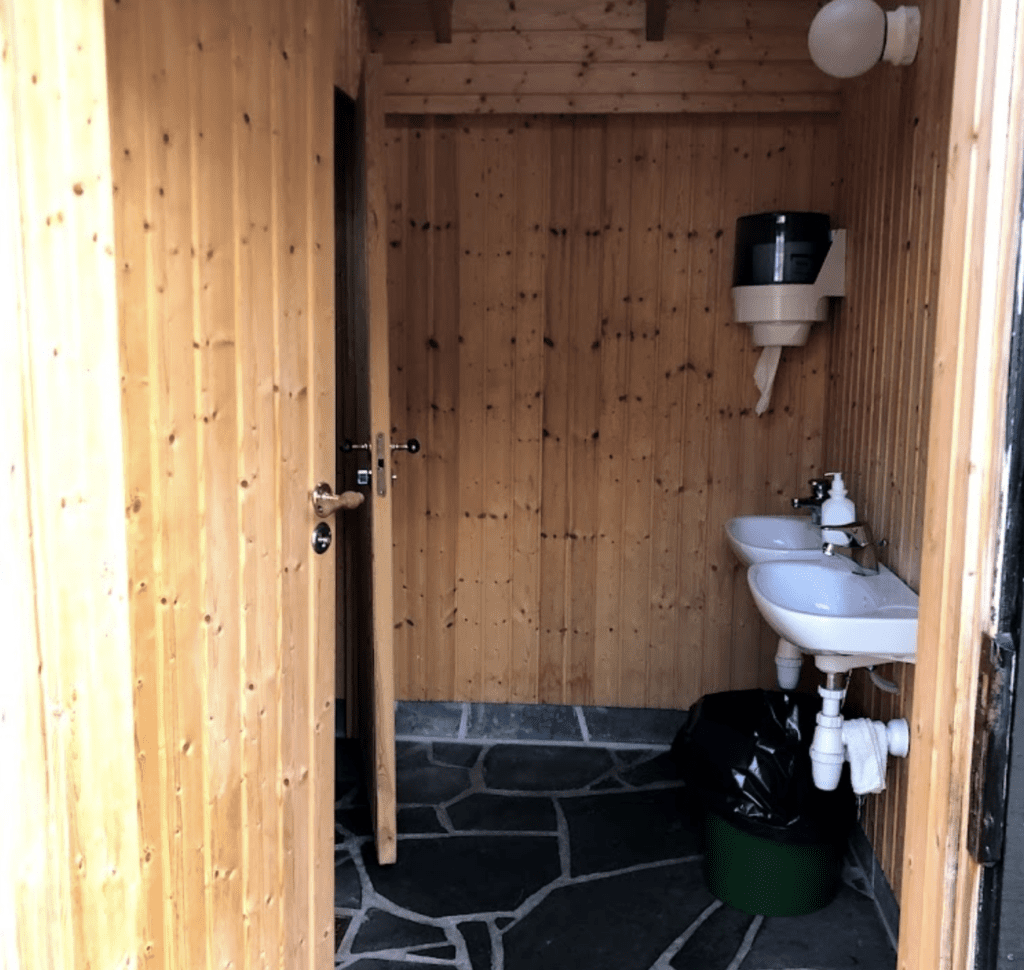 Public toilet of Mikladalur