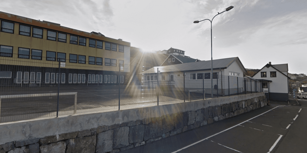 Svimjihøllin á Toftum (Swim)